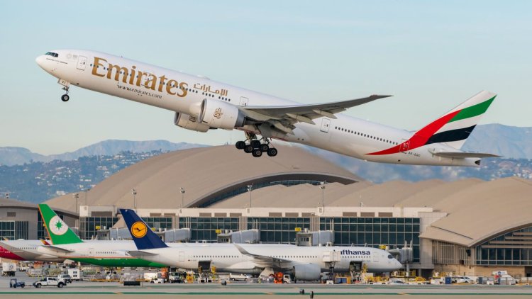 Emirates Chairman Urges Boeing to "Get Your Act Together''